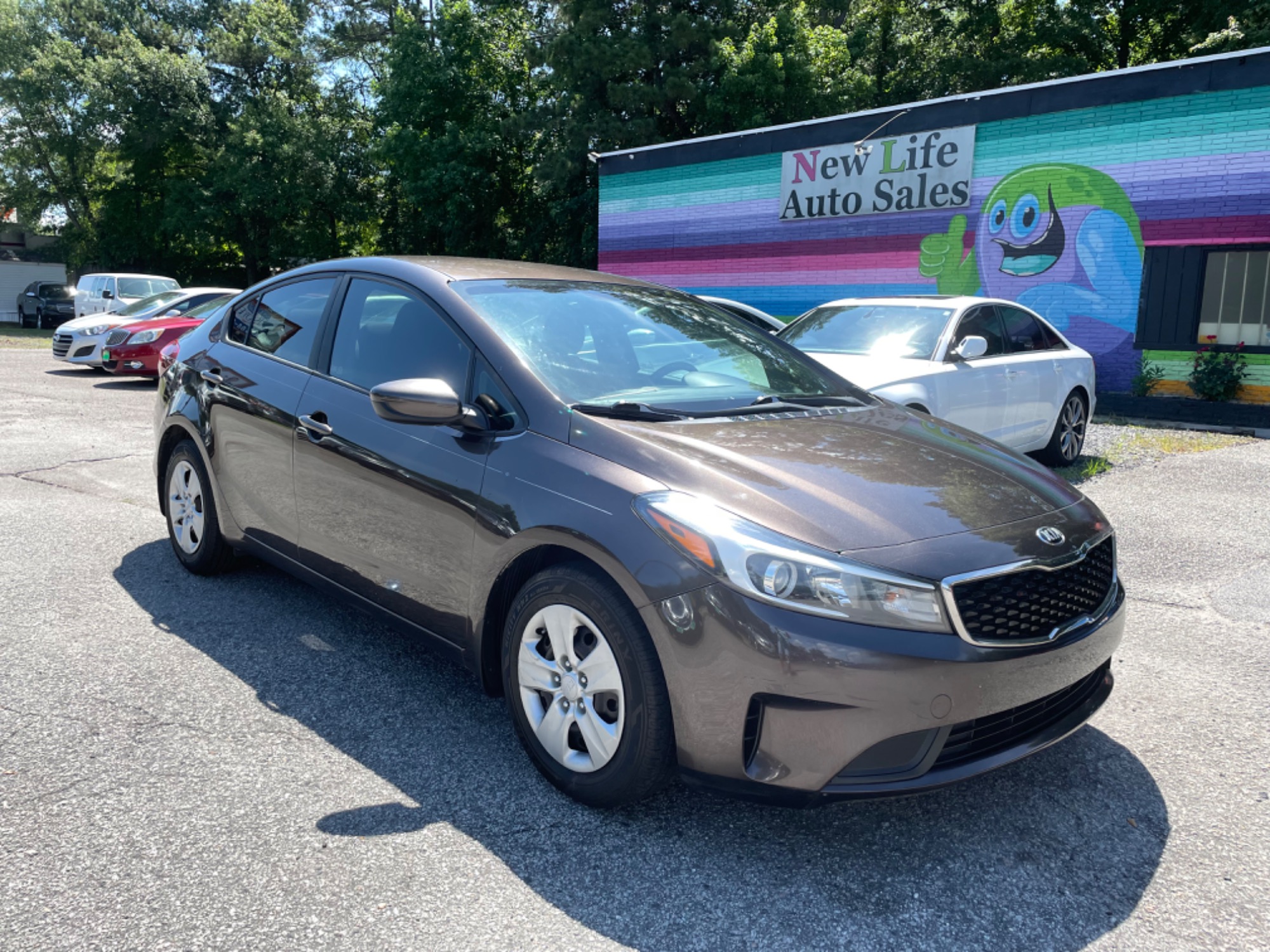 photo of 2017 KIA FORTE LX - Only 99k miles! Clean Interior!!